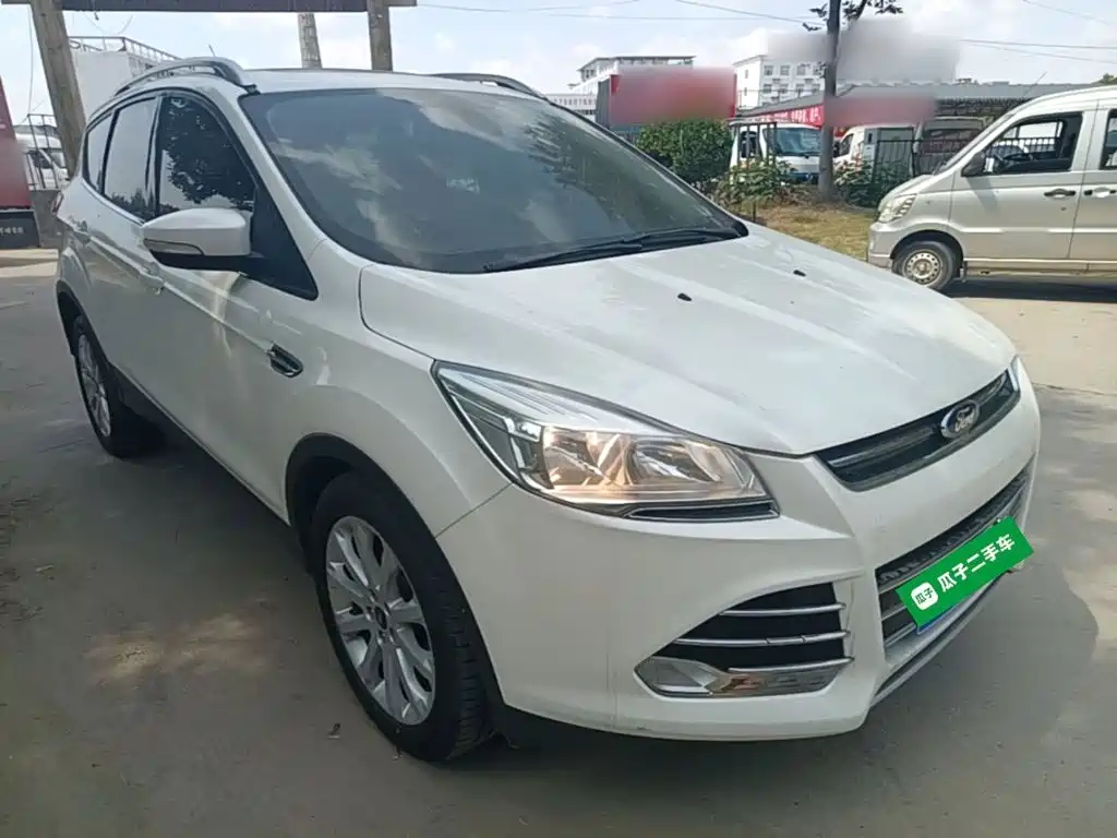 Ford Kuga 2016 — фото 4