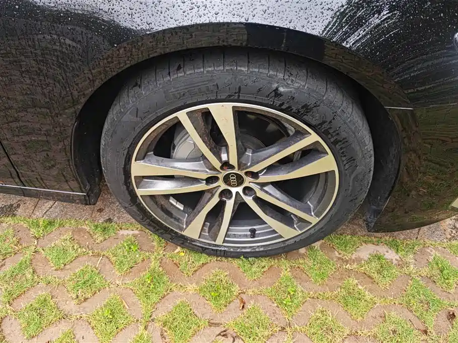 Audi A6L 2024