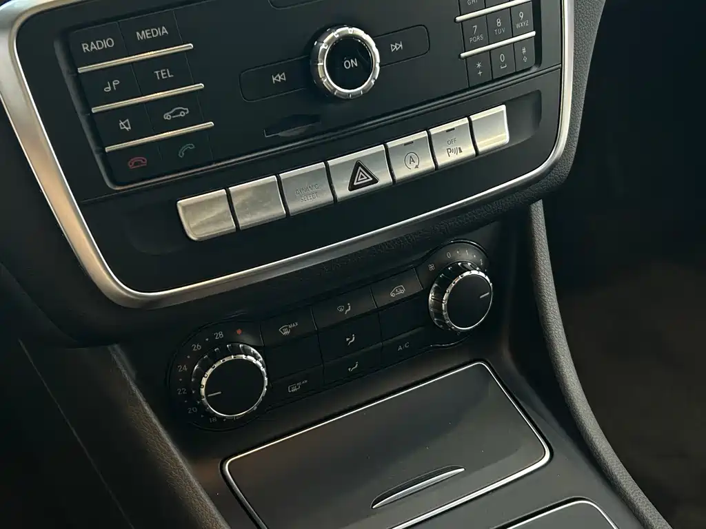 Mercedes-Benz GLA 2020 — фото 12