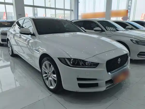 Jaguar XEL 2019