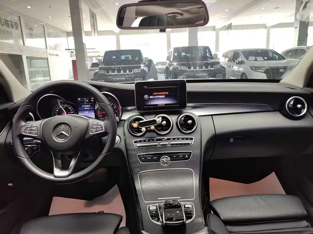 Mercedes-Benz C-Class 2016 — фото 10