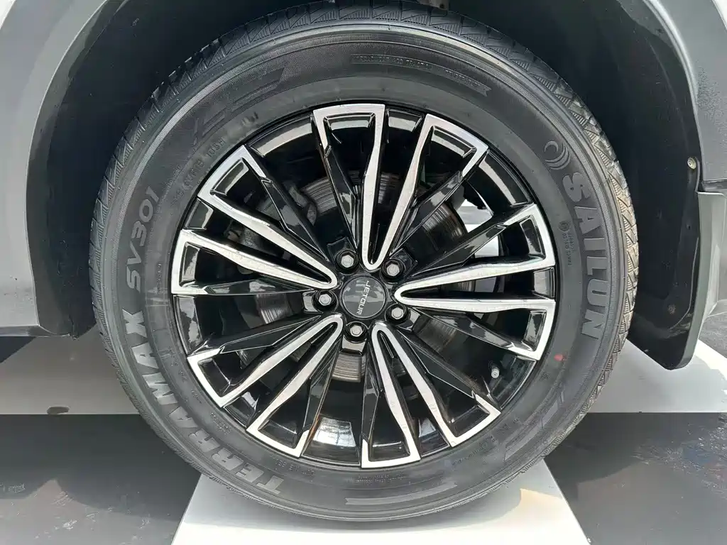 Jetour X70 PLUS 2023