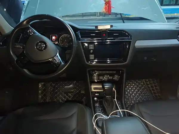 Volkswagen Tiguan L 2019