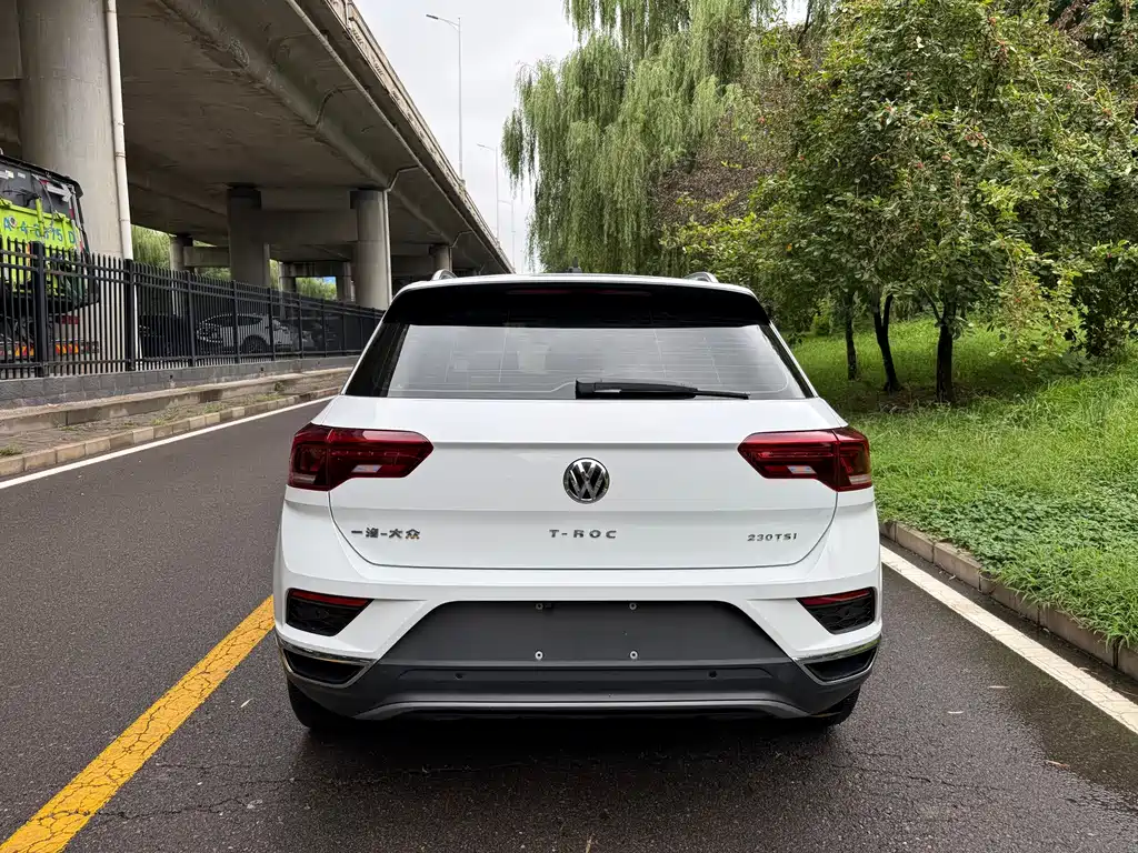 Volkswagen T-Roc 2019