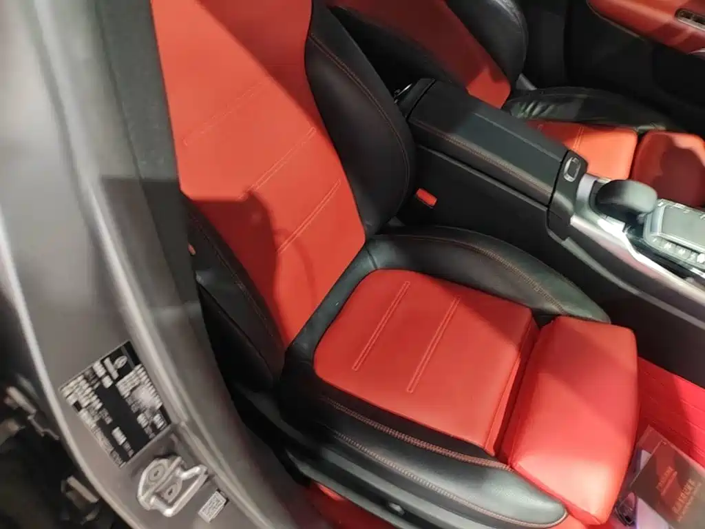 Mercedes-Benz A-Class AMG 2021 — фото 25