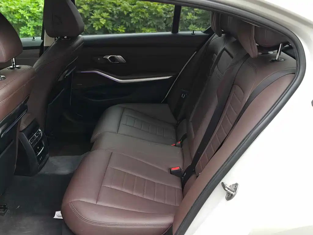 BMW 3 Series 2020 — фото 12
