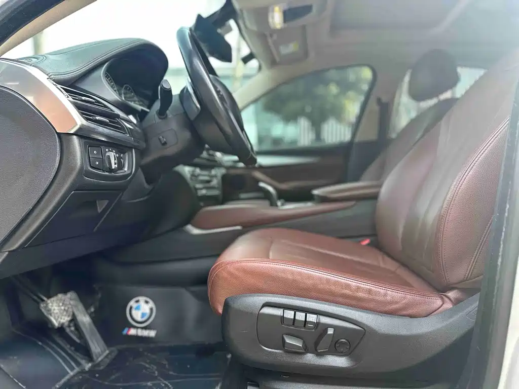 BMW X6 2018 — фото 10