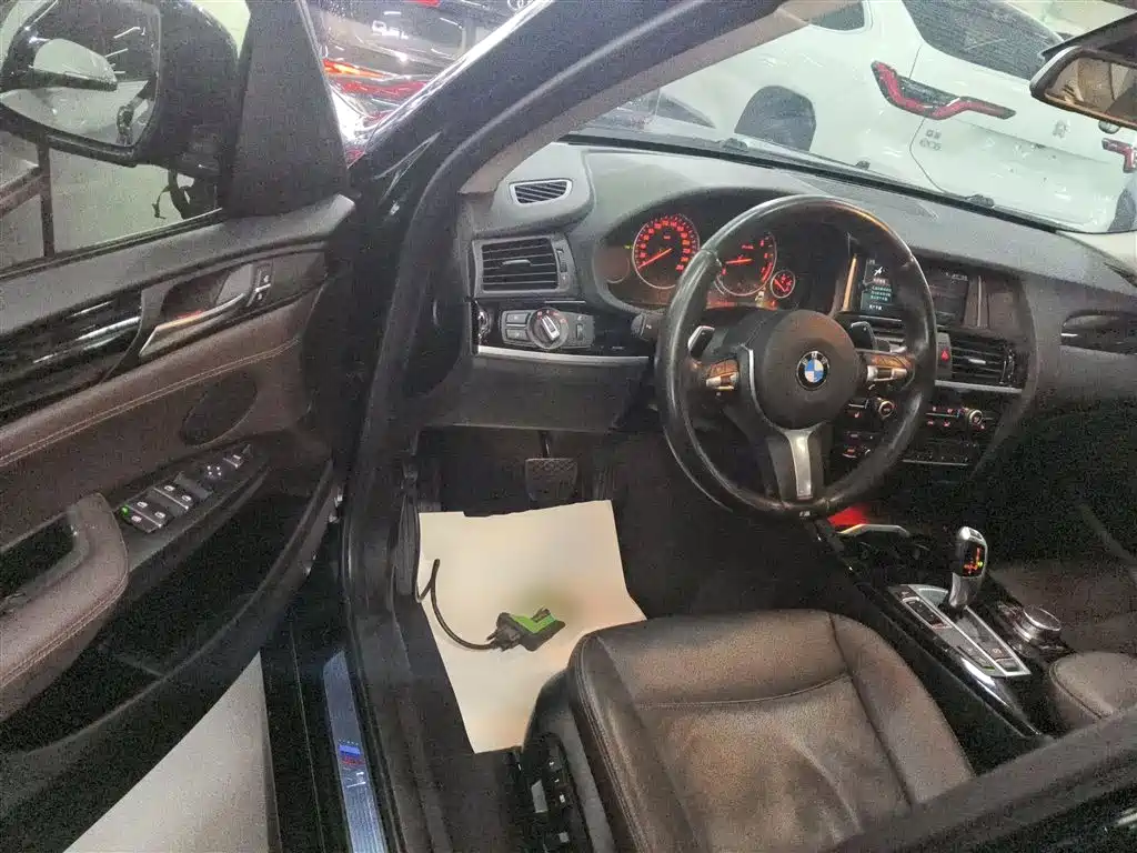 BMW X3 2017 — фото 12