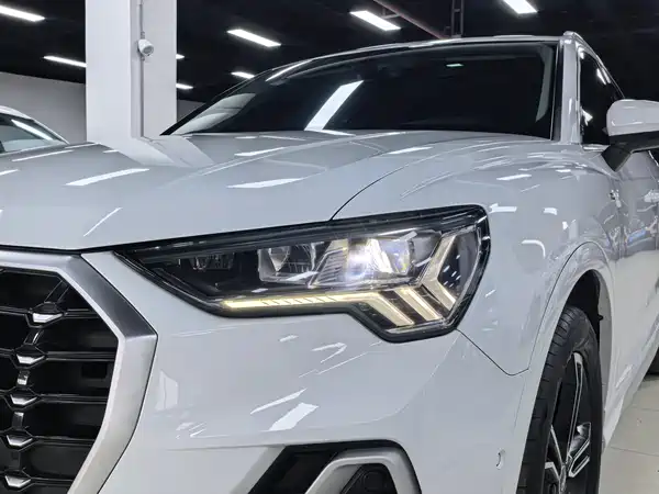 Audi Q3 2023
