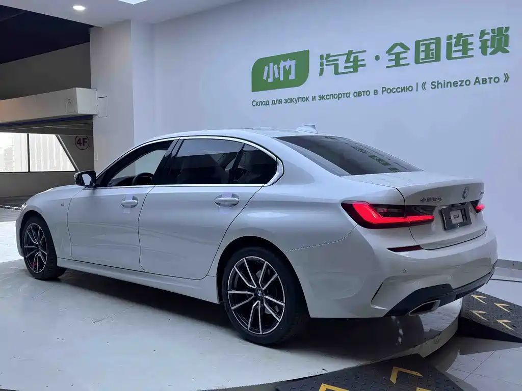 BMW 3 Series 2022