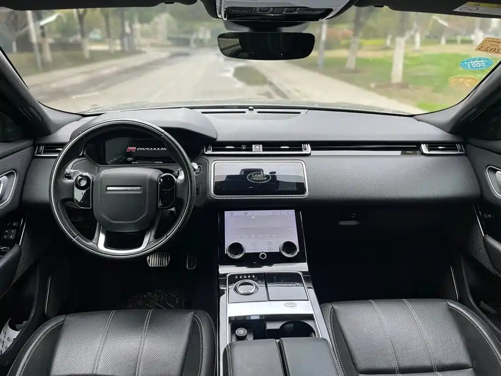 Land Rover Velar 2019 — фото 10
