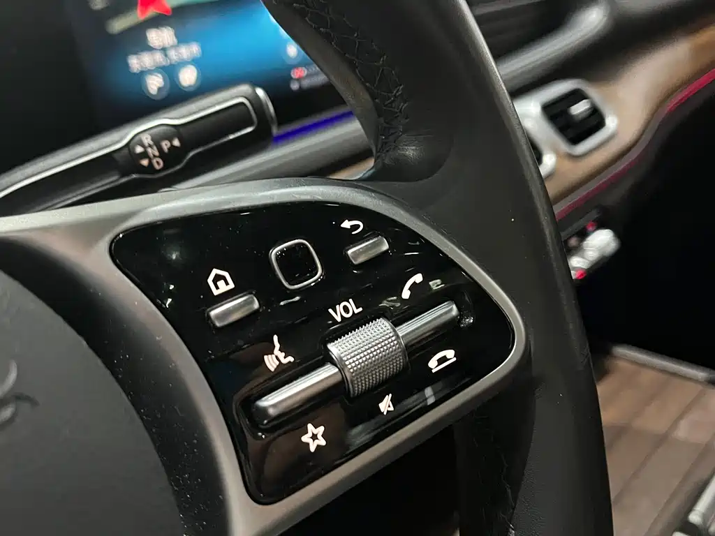 Mercedes-Benz GLE 2019 — фото 21