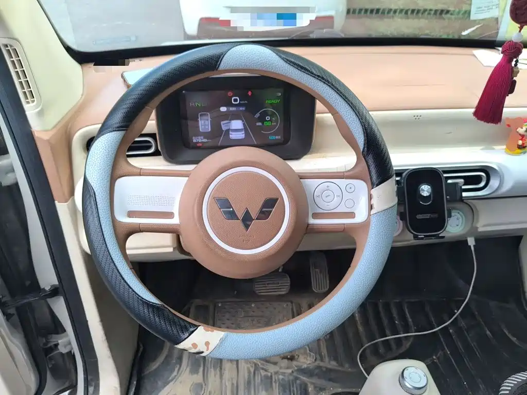 Wuling MINIEV 2025