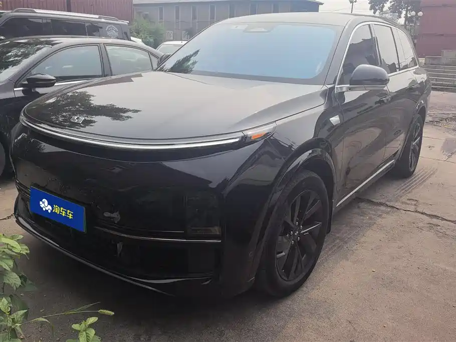 Li Auto Li L8 2024
