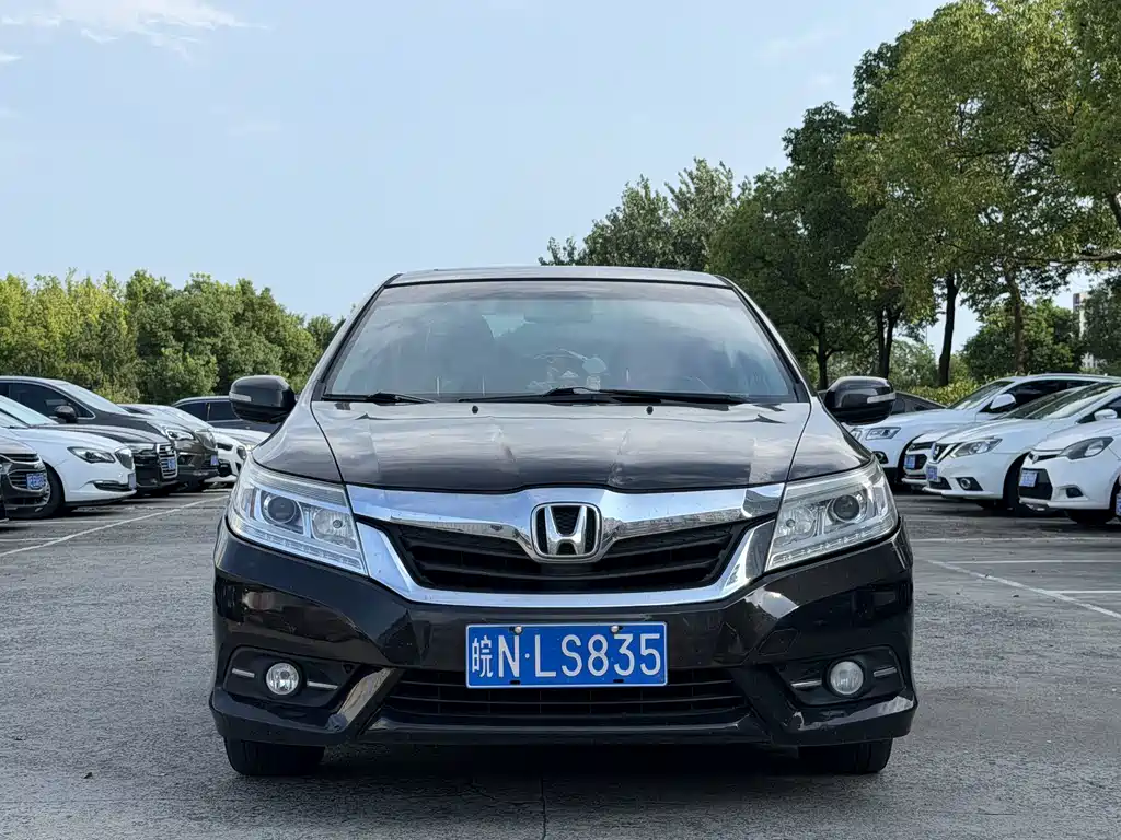 Honda Crider 2013