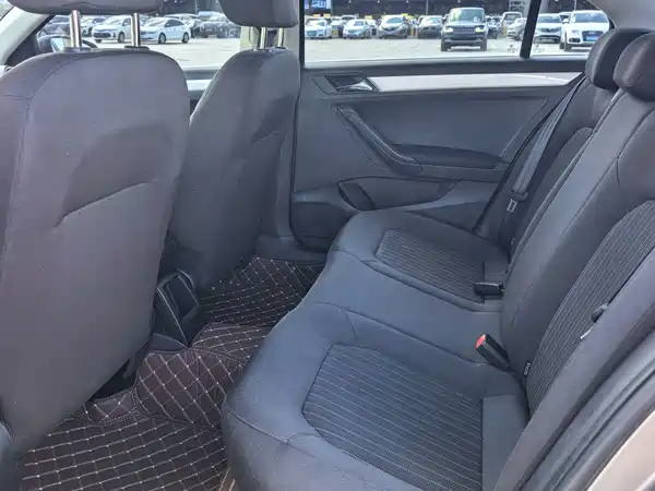 Volkswagen Jetta 2014