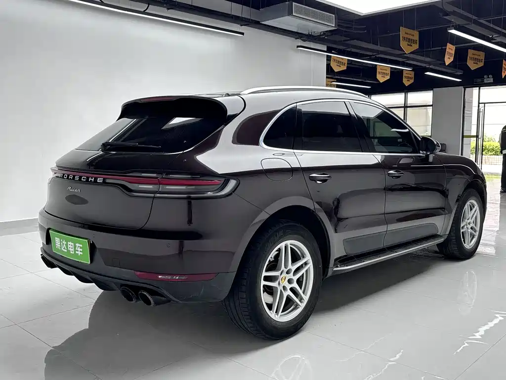Porsche Macan 2019 — фото 4