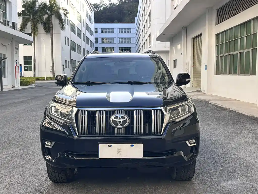 Toyota Prado 2018 — фото 17