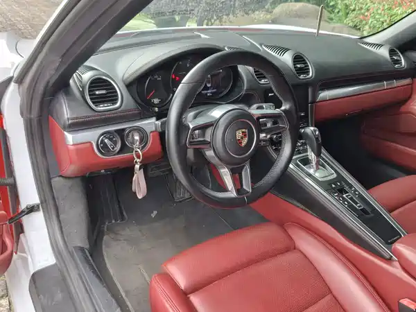 Porsche 718 2018
