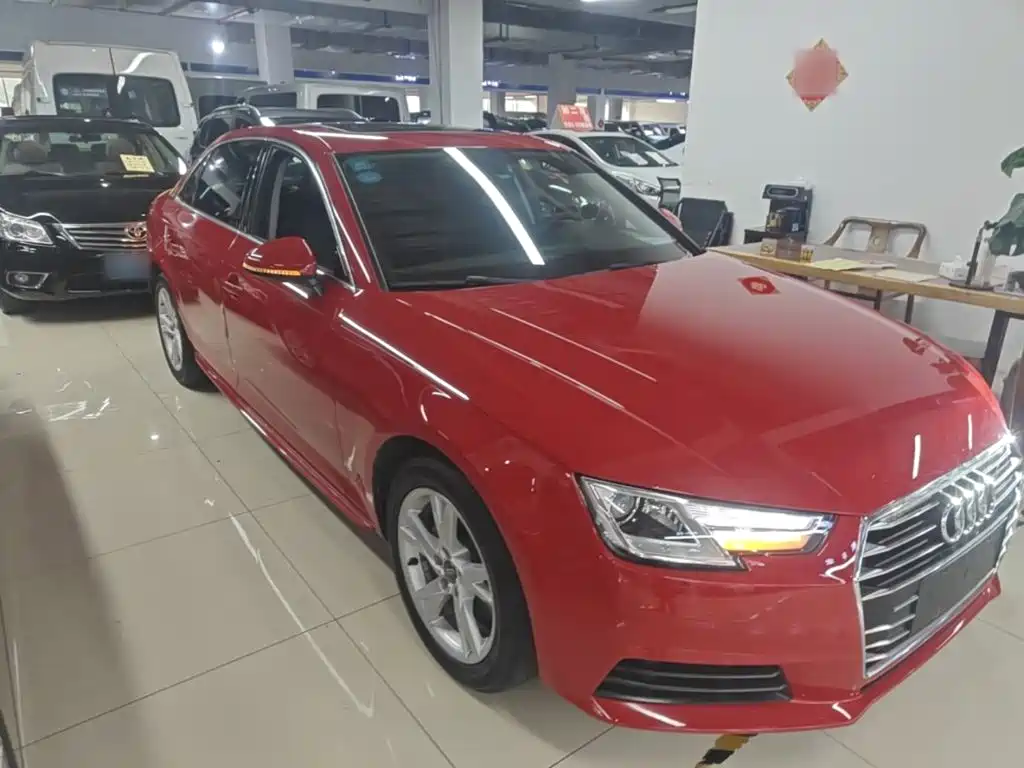 Audi A4L 2017