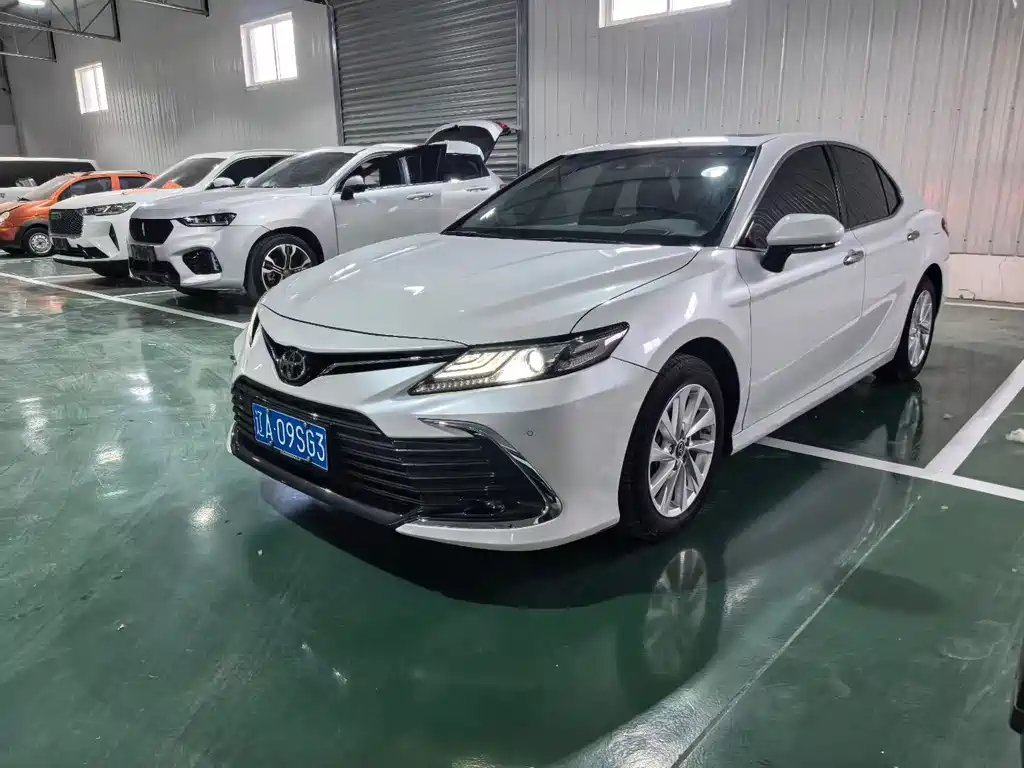 Toyota Camry 2023