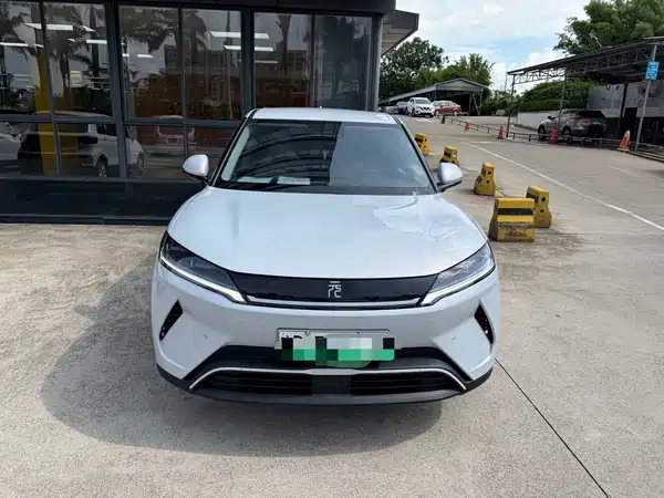 BYD Yuan UP 2025