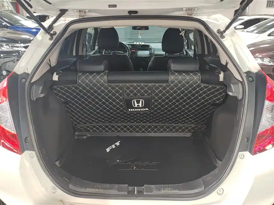 Honda Fit 2015 — фото 4