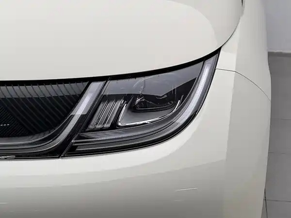 BYD Dolphin 2023