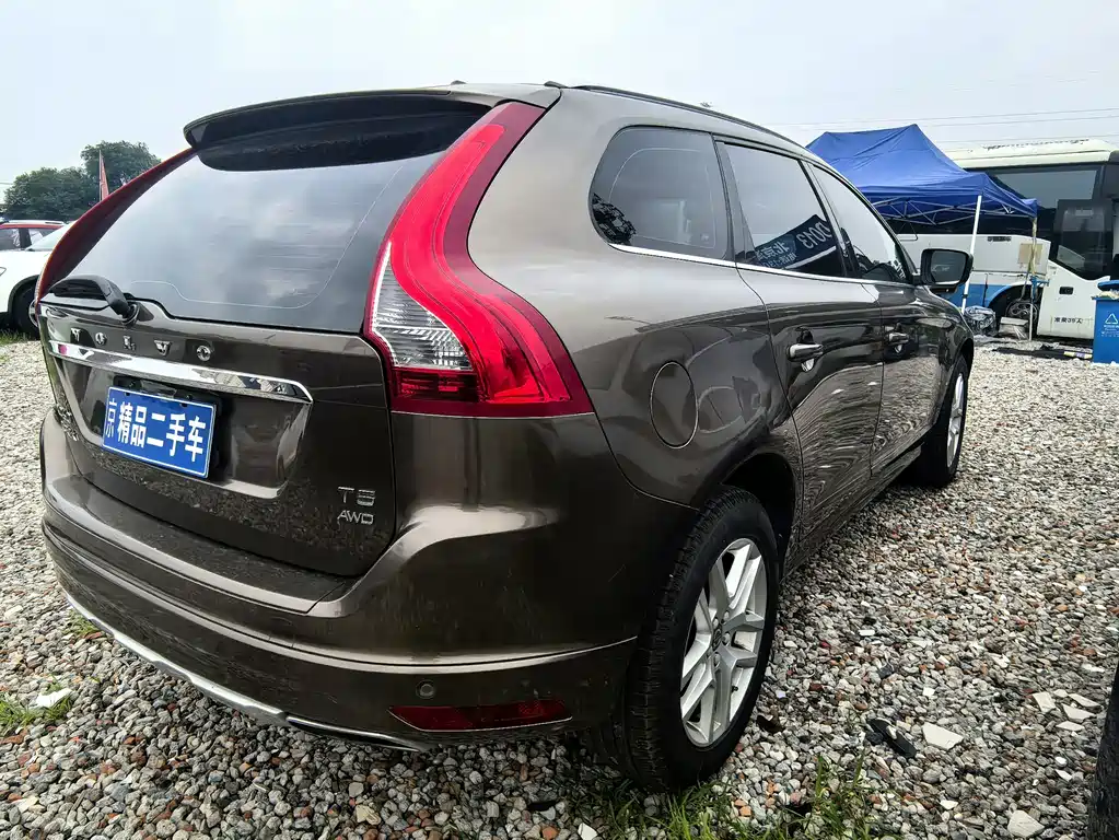 Volvo XC60 2016 — фото 4