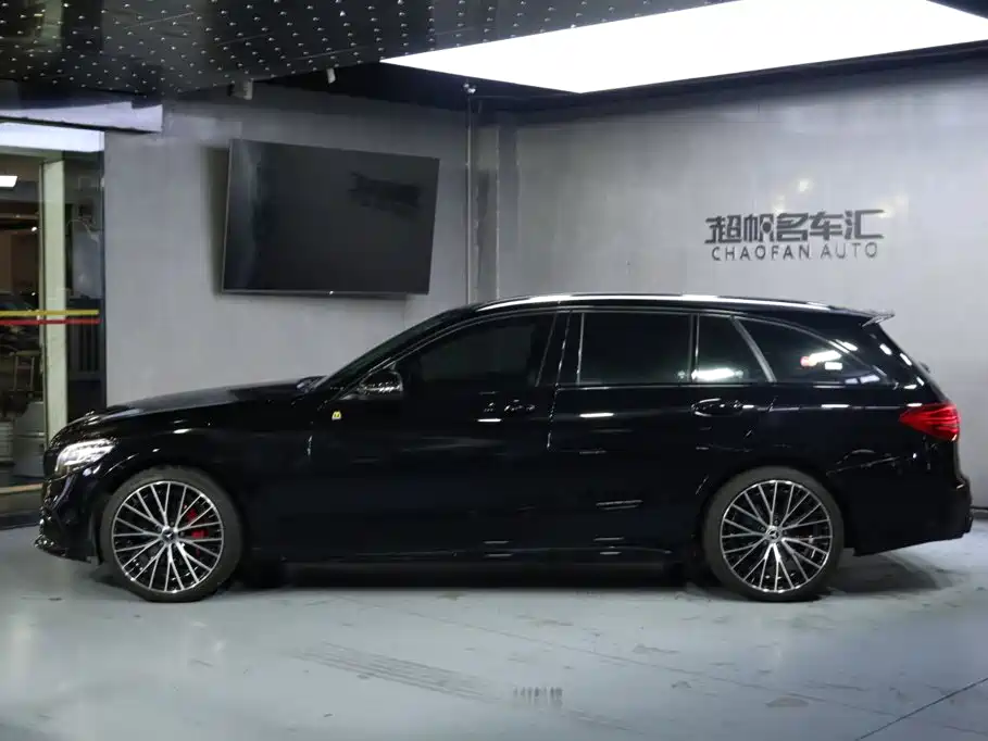 Mercedes-Benz C-Class 2019