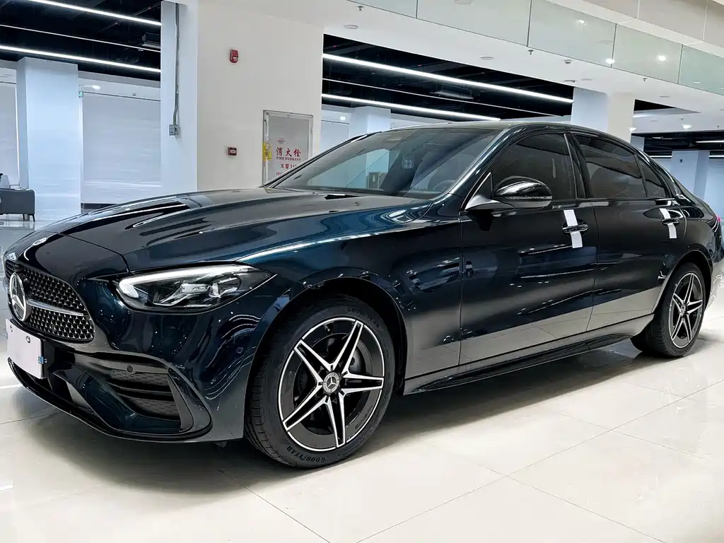 Mercedes-Benz C-Class 2023