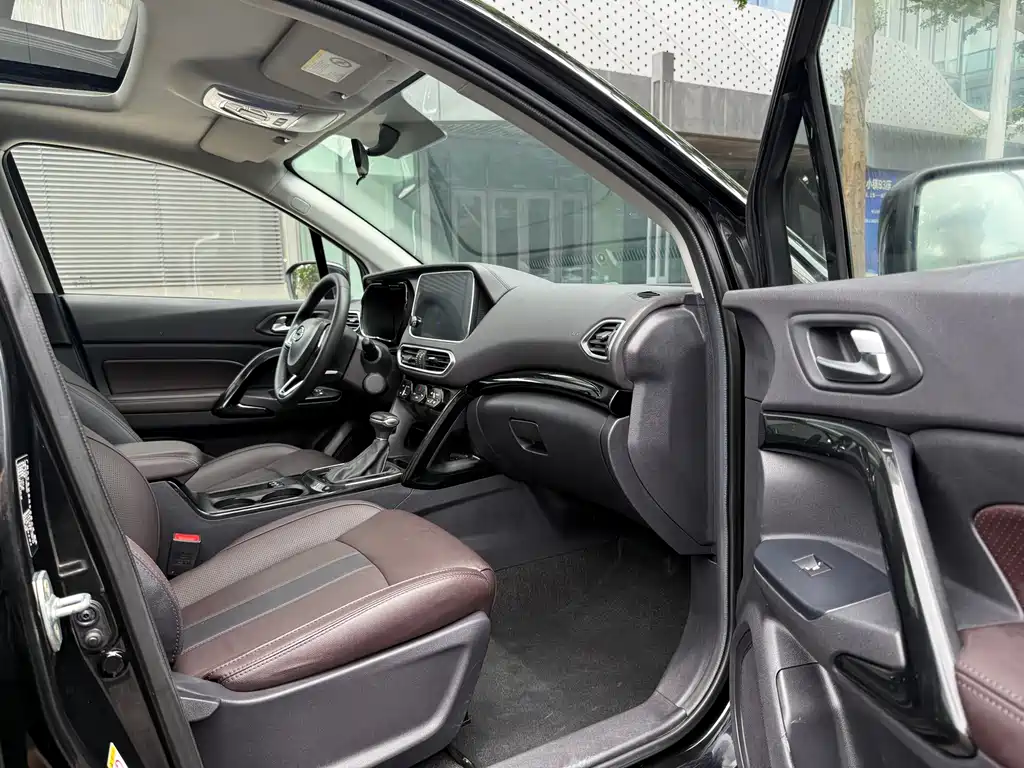 GAC Trumpchi GS4 2019 — фото 14