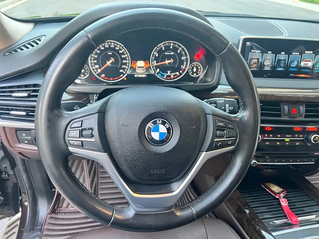 BMW X5 2018 — фото 22