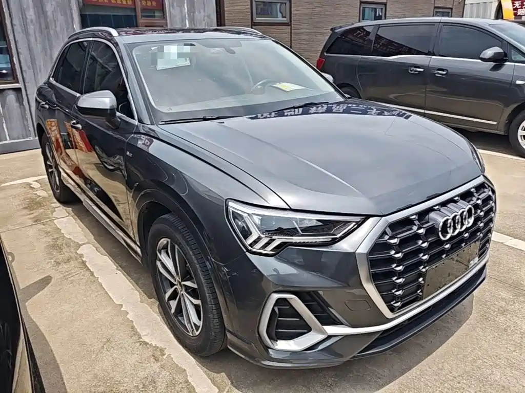 Audi Q3 2021