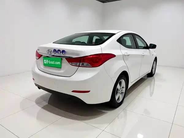 Hyundai Elantra Langdong 2014