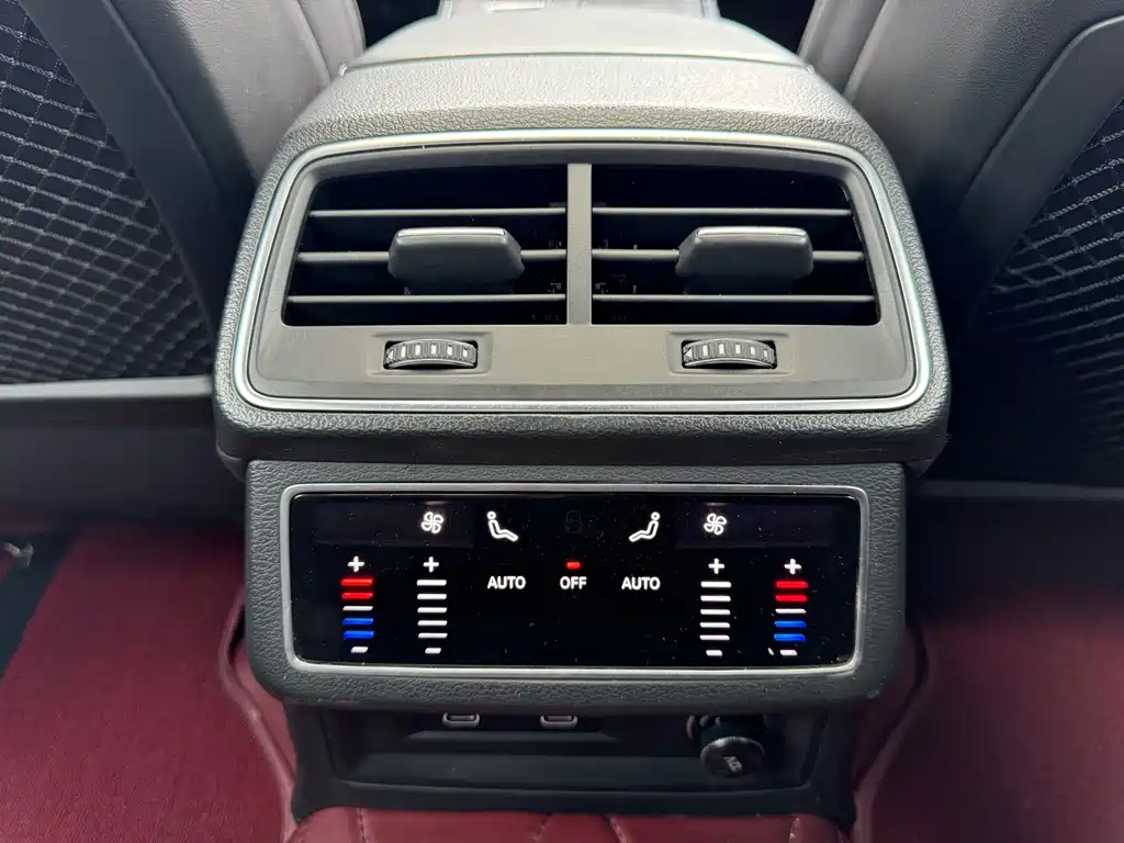 Audi A6L 2022 — фото 12