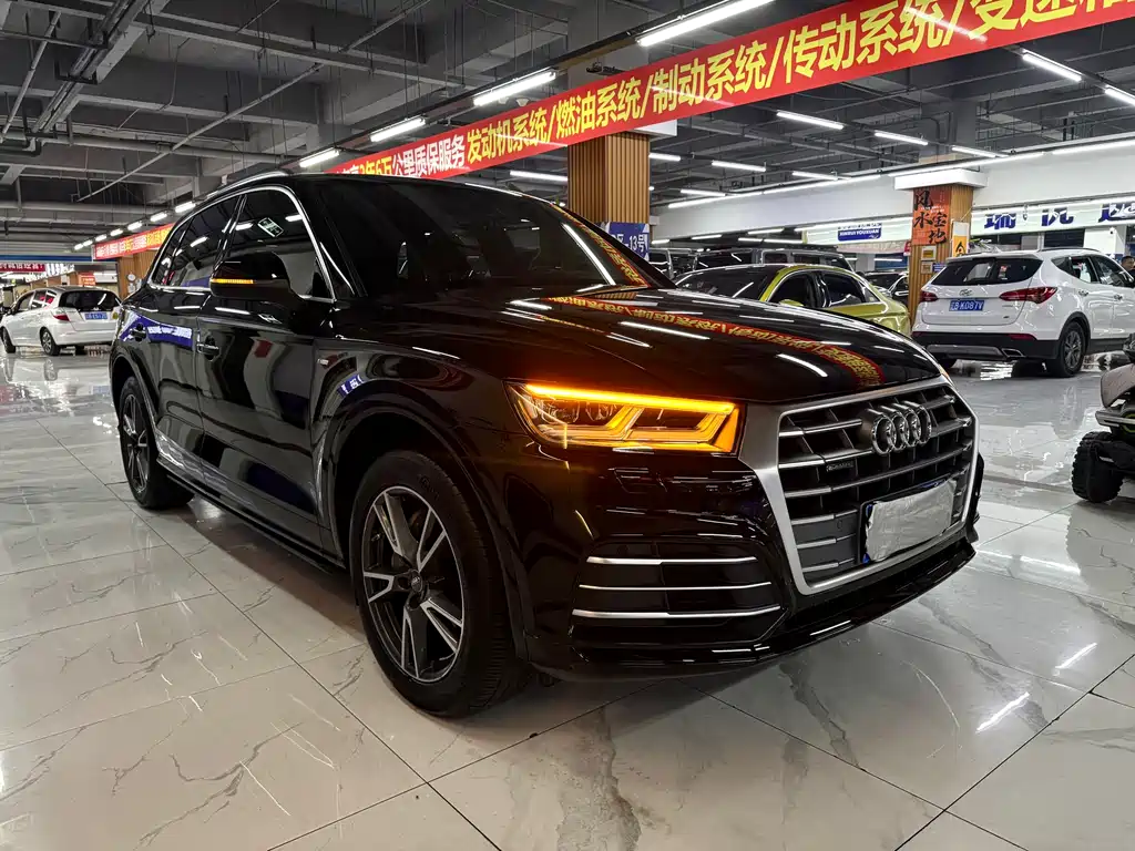 Audi Q5L 2019 — фото 3