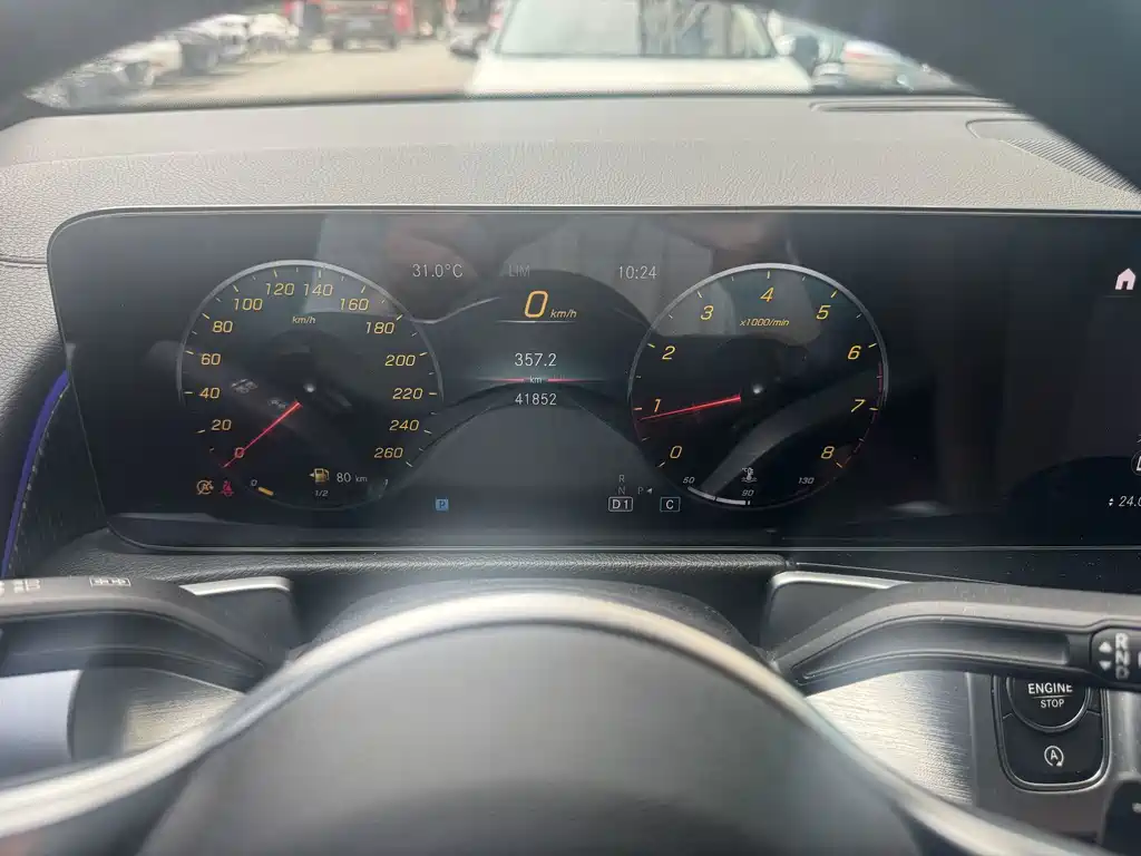 Mercedes-Benz GLB 2021