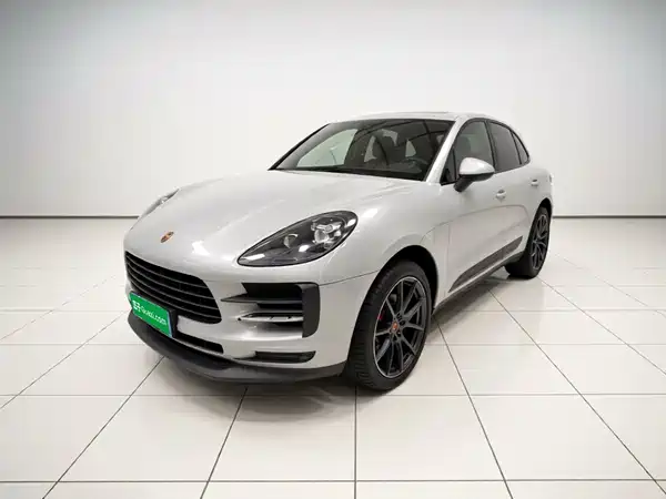 Porsche Macan 2021