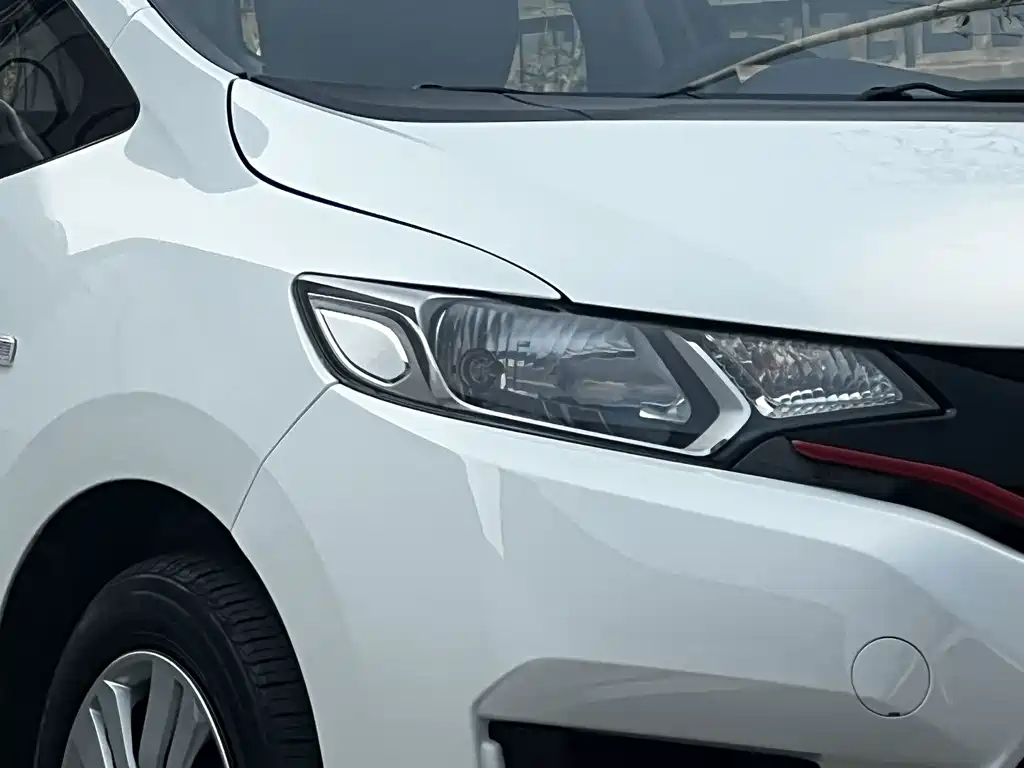 Honda Fit 2016 — фото 6
