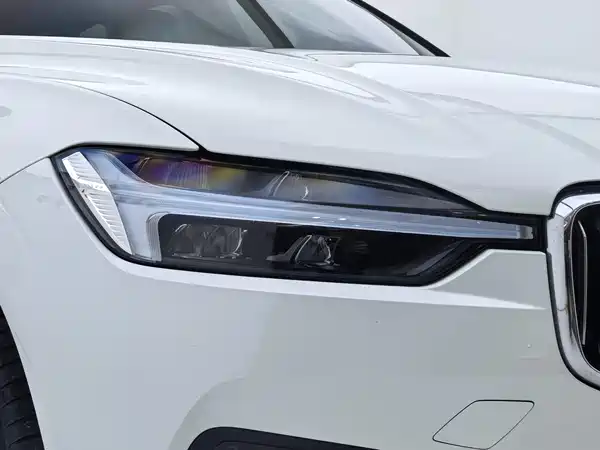 Volvo XC60 2021