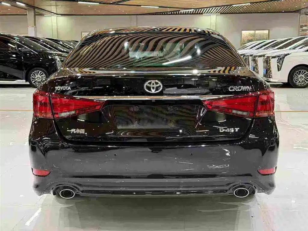 Toyota Crown 2019 — фото 8