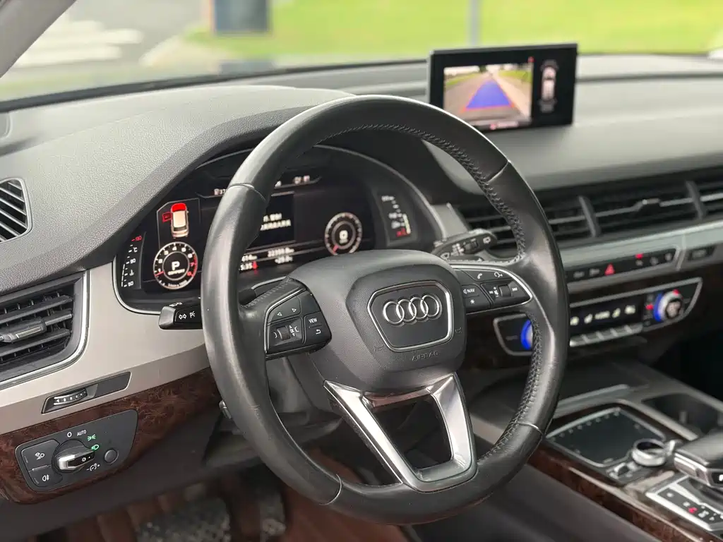 Audi Q7 2016 — фото 7
