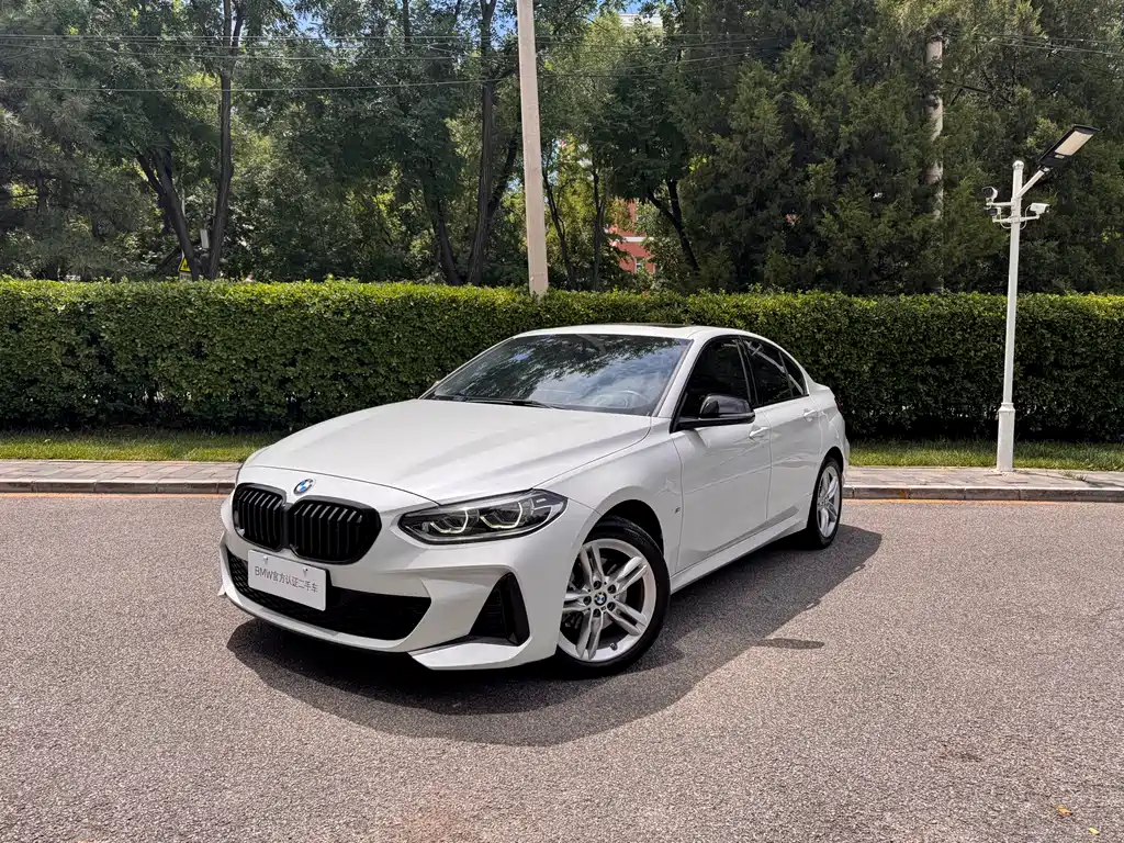 BMW 1 Series 2022