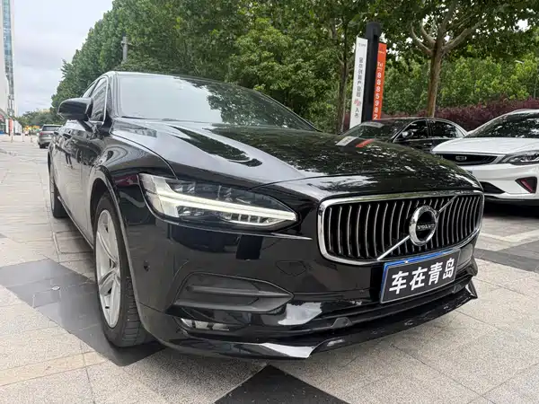 Volvo S90 2018