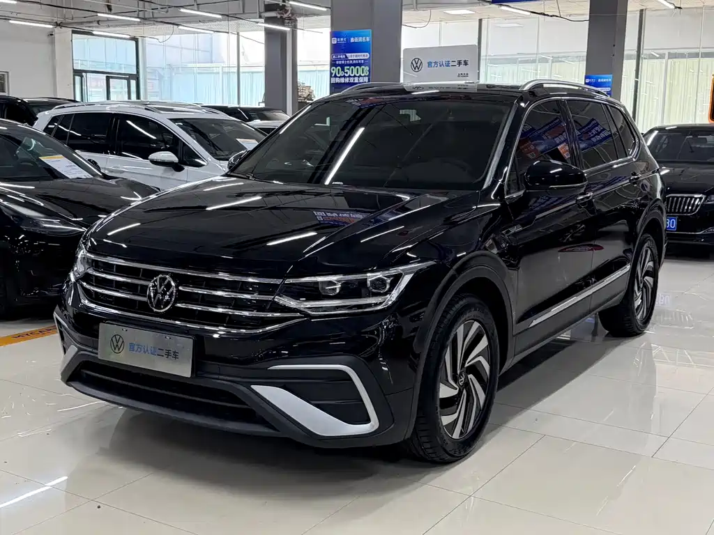 Volkswagen Tiguan L 2023