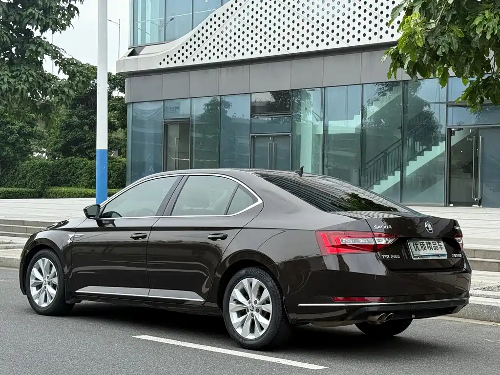 Skoda Speedy 2017 — фото 9
