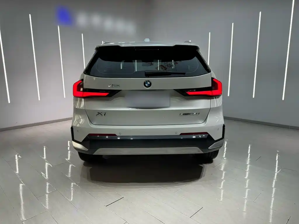 BMW X1 2024 — фото 9
