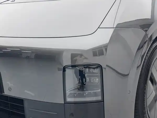 Li Auto MEGA 2024
