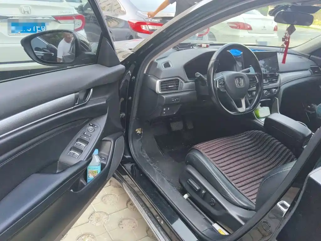 Honda Accord 2020 — фото 14